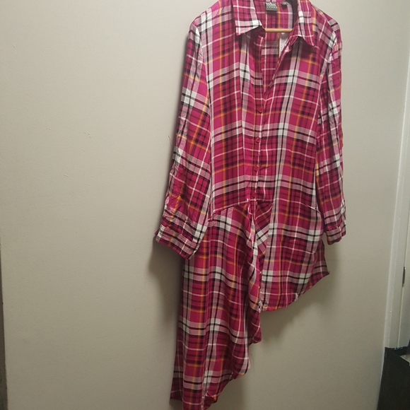 Soho | Plaid Asymmetrical Shirt 💢Bundle - Picture 1 of 3